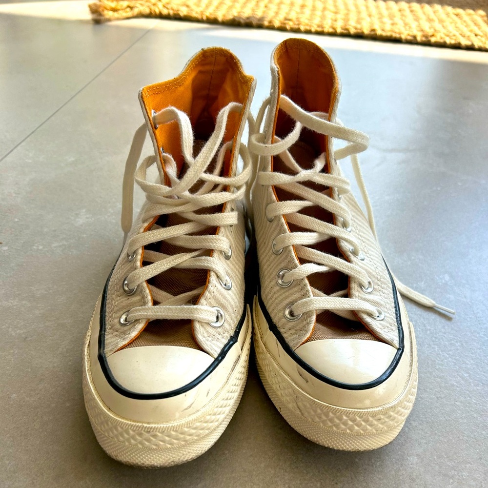 Converse Chuck Taylor Orange High-Tops